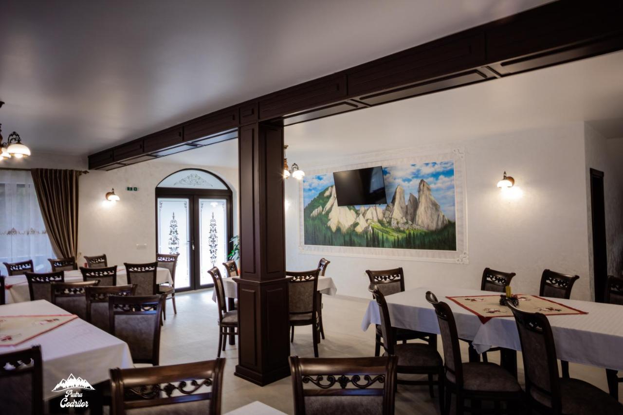 Piatra Codrilor Hotel Dorna Arini Bagian luar foto