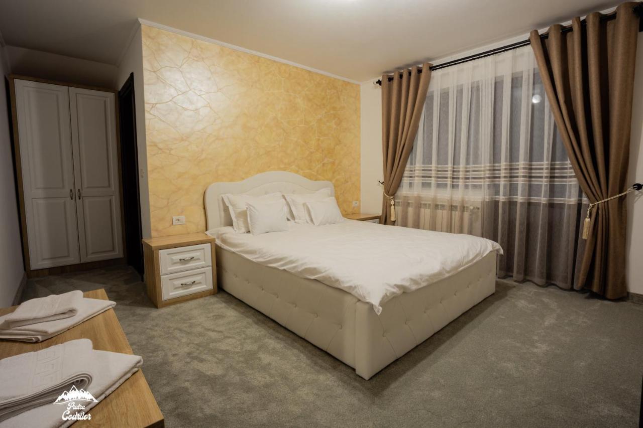 Piatra Codrilor Hotel Dorna Arini Bagian luar foto
