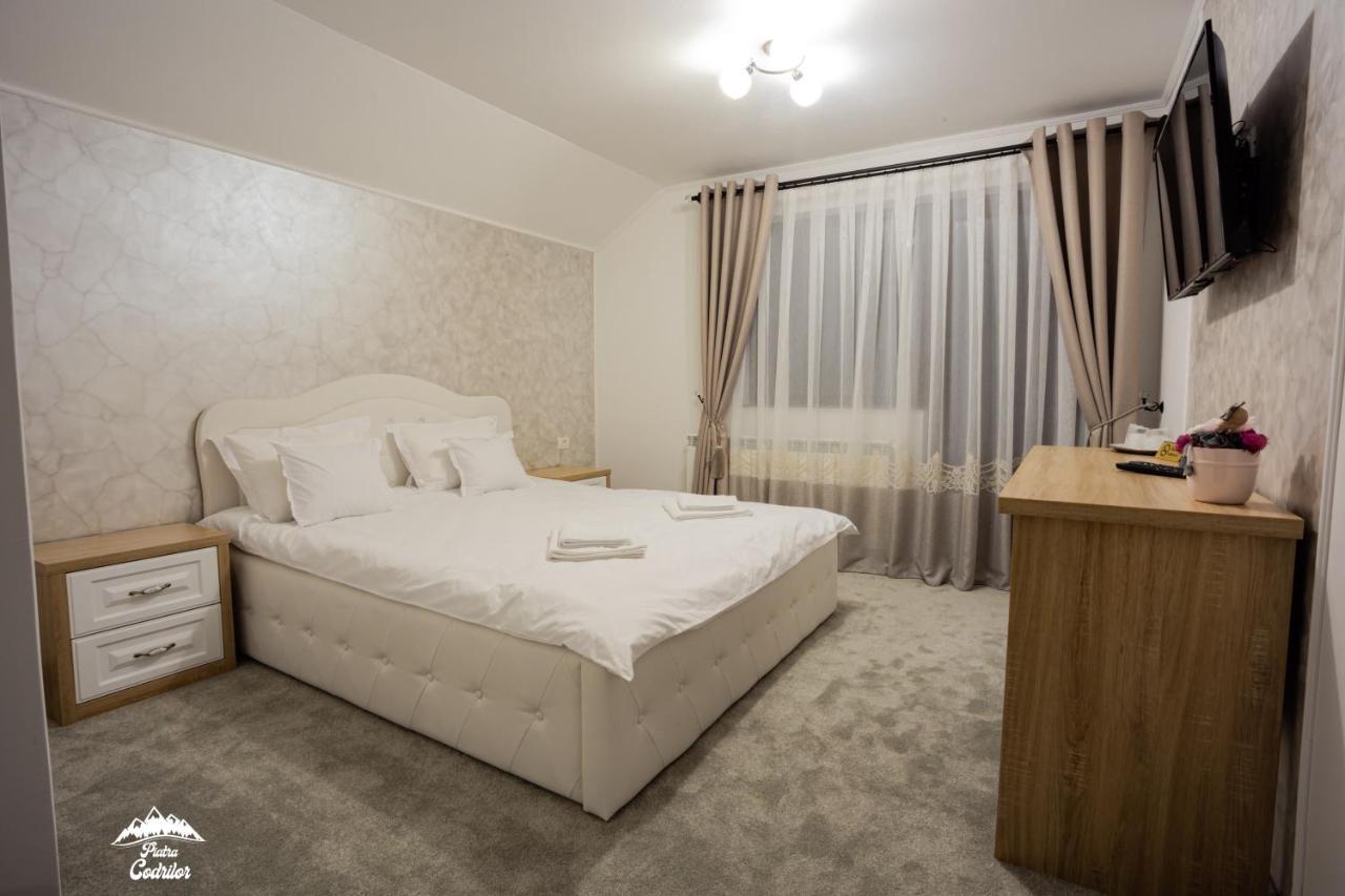 Piatra Codrilor Hotel Dorna Arini Bagian luar foto